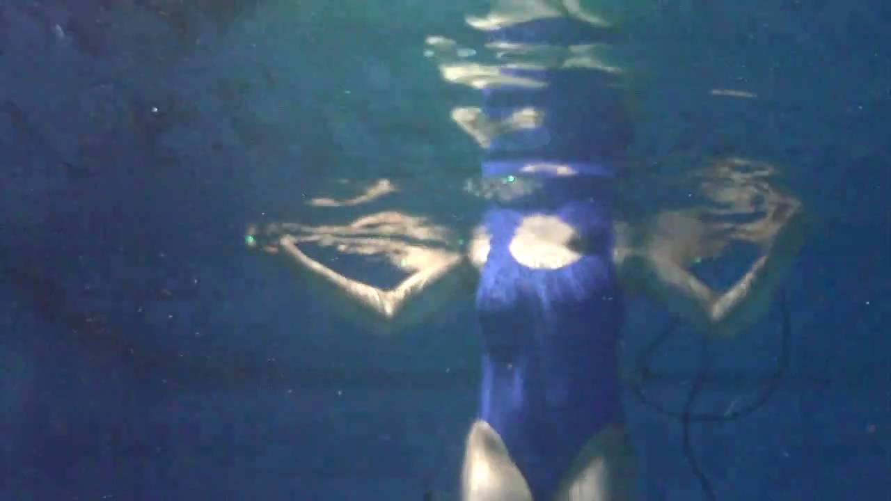 Fat Lady Underwater - Mature milfs underwater . XXX Sex Photos. Comments: 2